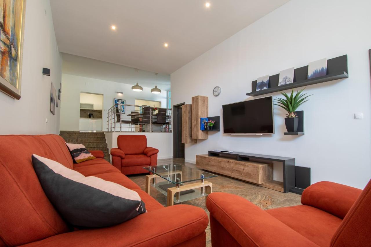 Apartments Lantina ベティナ エクステリア 写真