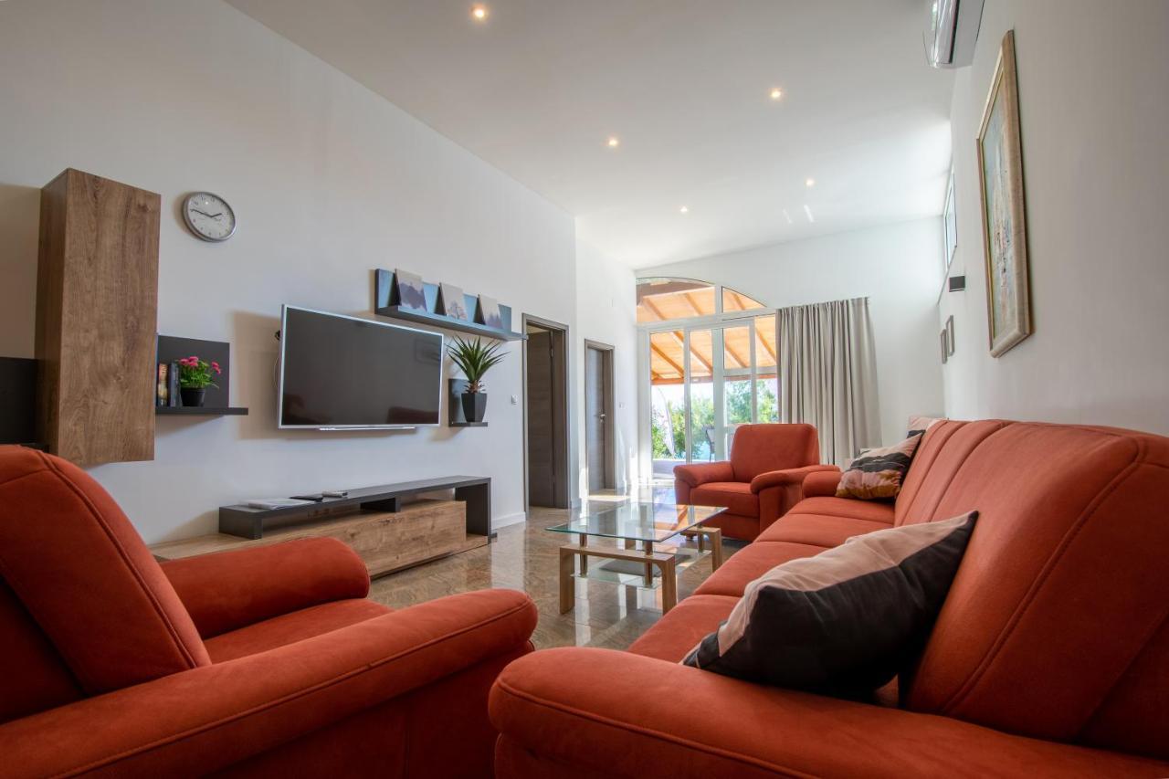 Apartments Lantina ベティナ エクステリア 写真